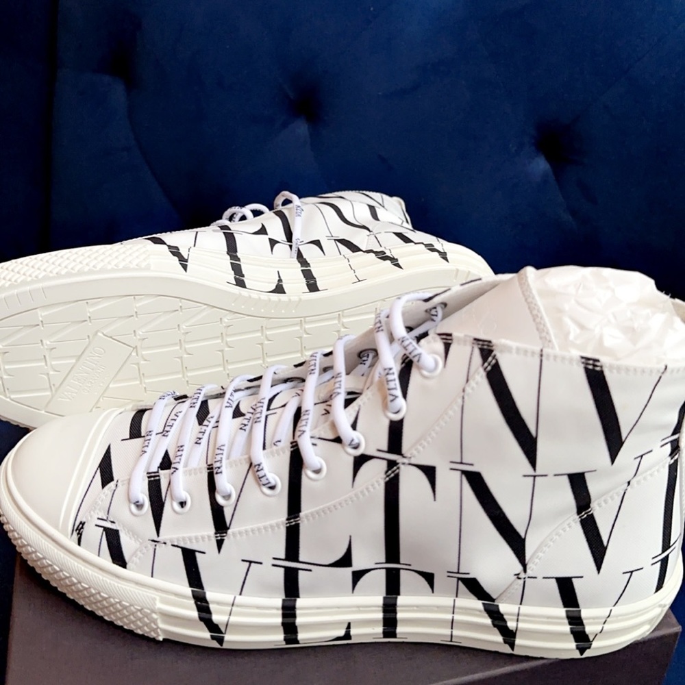 men valentino garavani
